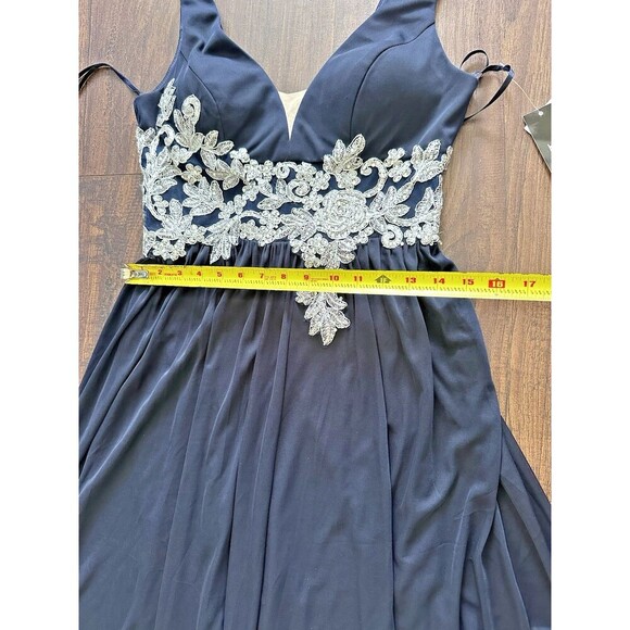 Betsy & Adam Women's Embroidered-Waist Sheath Party Maxi Dress Gown SilverNavy 2 - Picture 6 of 9